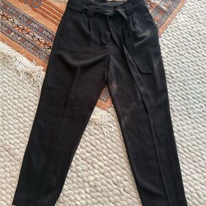 Express High Rise Ankle Pant - 4 Short